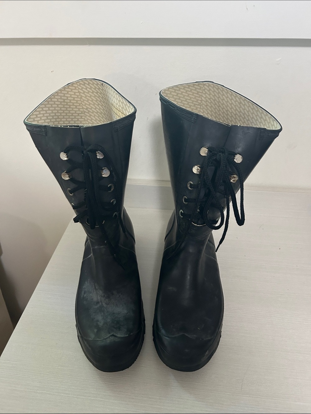 Hunter Black Lace-Up men’s Rain Boots